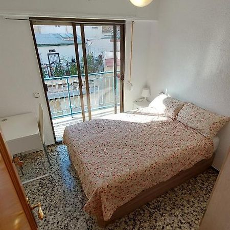 Central Accommodation Alicante Eksteriør bilde