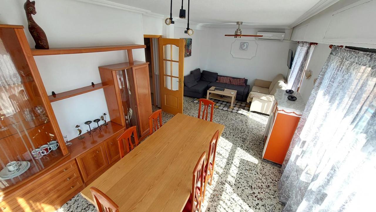 Central Accommodation Alicante Eksteriør bilde